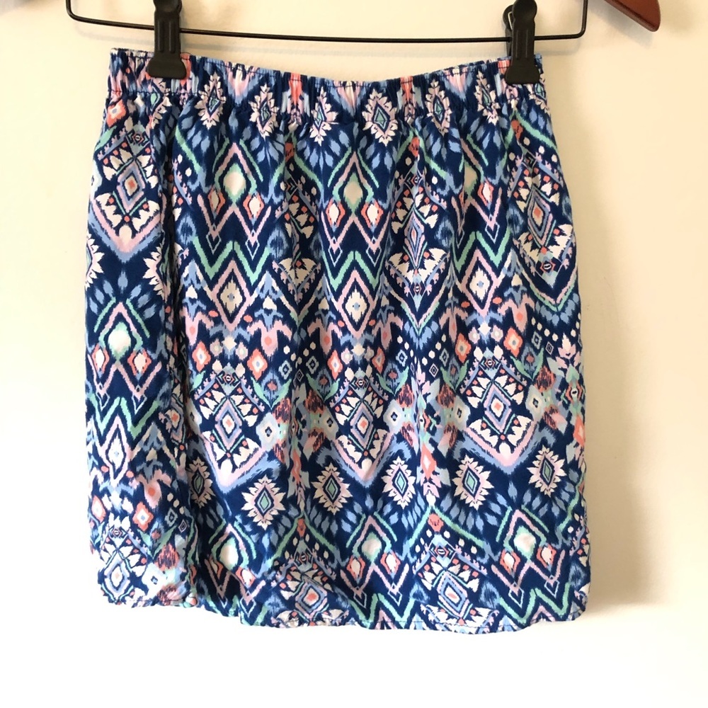 SALE 2for$15 H&M DIVIDED Soft Geometric Summer Mini Skirt